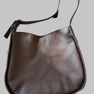 Elegant Tote Le Monde Brown Leather Shoulder Bucket Bag